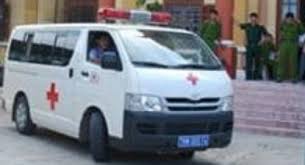 Sóc Trăng: Bị chồng dùng dao đoạt mạng trước sân tòa vì đòi ly hôn