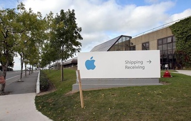 Apple sơ tán 4.000 nhân viên vì bị dọa đánh bom