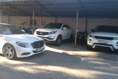 Nửa đêm đột nhập biệt thự bắt 21 con nghiện