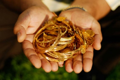 Giá vàng hôm nay 20/1/2015 trượt dốc, đô la tăng trở lại