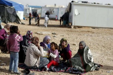 Tình hình chiến sự Syria mới nhất: Nga thả 40 tấn hàng viện trợ cho người dân Syria 