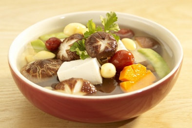 Cách nấu món canh nấm chay thanh tịnh cho rằm tháng Giêng 