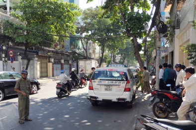 Cái chết bí ẩn trên ghế lái của tài xế taxi ở Sài Gòn