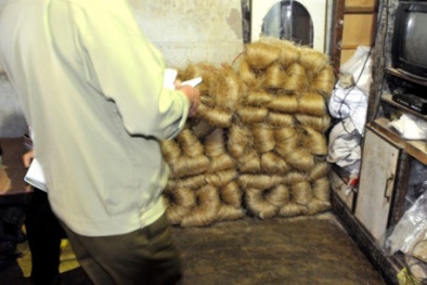 Liên tục phát hiện cơ sở sản xuất miến Tết bẩn