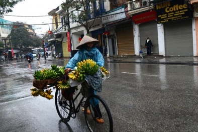 Rơi nước mắt trước sự hy sinh của người mẹ trong những ngày lạnh giá