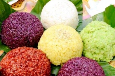 Cách nấu xôi ngũ sắc giúp mâm cỗ rằm tháng Giêng thêm tươm tất 