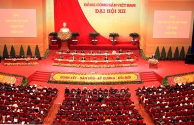 Tổng Bí thư Nguyễn Phú Trọng bế mạc Đại hội XII của Đảng