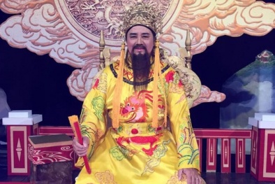 Nỗi lòng của người 22 năm làm 'Ngọc Hoàng'