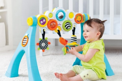 Mách mẹ tuyệt chiêu chọn đồ chơi an toàn, phát triển trí tuệ cho con yêu