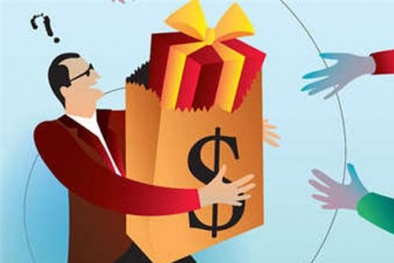 Giật mình trước những ‘biến hóa khôn lường’ của quà Tết