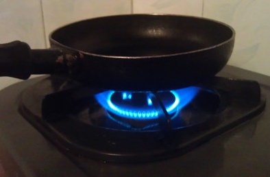 Tp. HCM: Thoát chết thần kì khi bình gas mới mua bất ngờ phát nổ