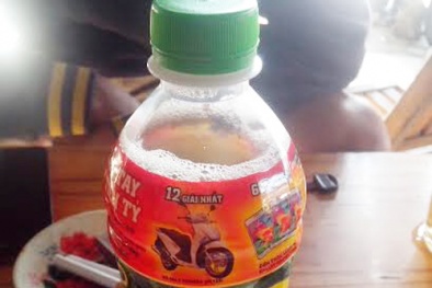 Đe dọa tung ra 1.000 chai nước có ruồi để đòi Tân Hiệp Phát 499 triệu đồng