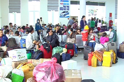 700 người dân đảo Lý Sơn kịp về quê đón Tết bằng tàu cảnh sát biển