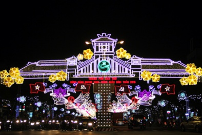 Hân hoan không khí chờ đón Giao thừa trên mọi nẻo đường Tổ quốc