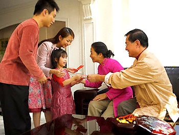 Lời chúc Tết Nguyên đán ý nghĩa nhất khiến ông bà xúc động nghẹn ngào