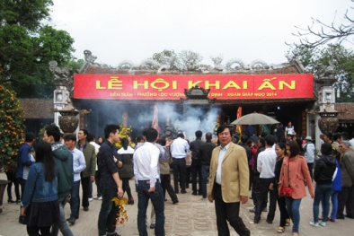 Thành kính hướng về tổ tiên cha ông qua lễ Khai ấn đền Trần Nam Định