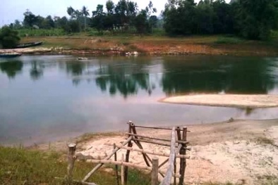 Mìn nổ tan tác trên tay, người đàn ông chết thảm