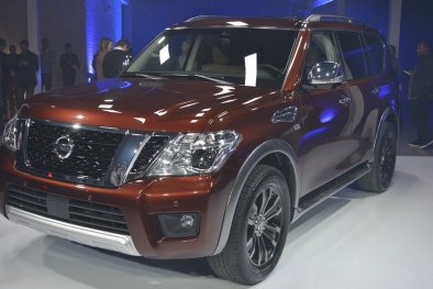Nissan Armada 2017 ra mắt với động cơ mạnh mẽ