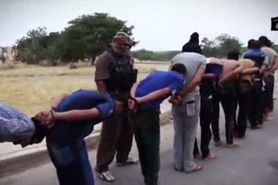 40 phiến quân khủng bố IS nhận án tử sau vụ thảm sát 1.700 người 