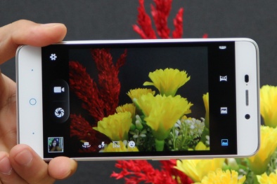 Thỏa sức du xuân với smartphone giá rẻ, màn hình HD, selfie chất lượng