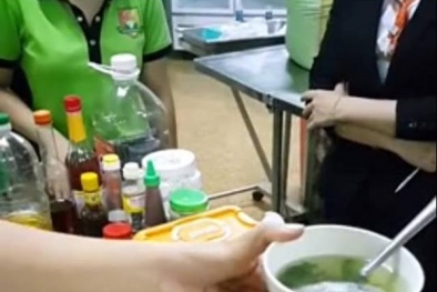 Nguyên Thứ trưởng Bộ GD- ĐT: 'Nấu thực phẩm có nhện bò lổm ngổm cho trẻ ăn là vô nhân đạo'