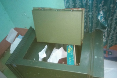 Hai tháng lương của gần 100 cán bộ thôn xã bị kẻ gian cuỗm sạch