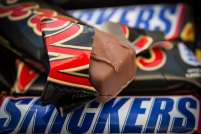 Mars thu hồi socola ở Việt Nam và 54 nước chỉ vì một miếng nhựa