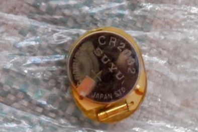 Minh oan cho 'vật lạ' trong áo Trung Quốc khiến bé trai ngất xỉu