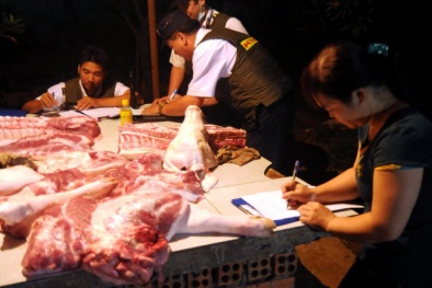 Bắt quả tang 3 cơ sở giết mổ heo lậu ở Đồng Nai