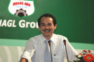 Bầu Đức: Từ cậu bé nghèo đến doanh nhân thành đạt