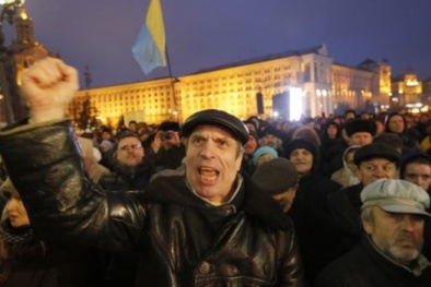 Tin tức mới nhất về Ukraine ngày 25/2: Bạo động gia tăng ở Ukraine 