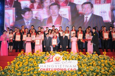 Vinamilk 20 năm liền được bình chọn là hàng Việt Nam Chất Lượng Cao