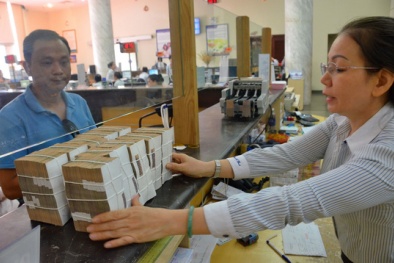 Ngân hàng đua tăng lãi suất tiền gửi