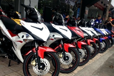 Sự thật về Cục Hải quan thanh lý xe LX giá 7 triệu