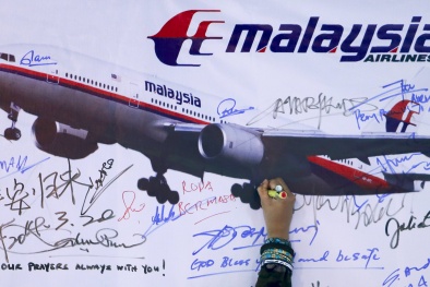 Malaysia tiếp tục hy vọng tìm thấy máy bay MH370 