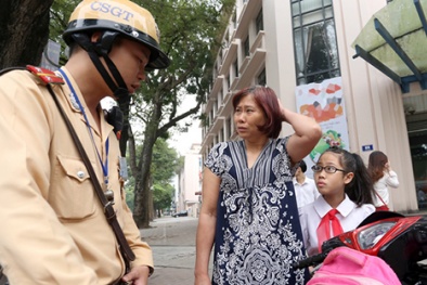 Quy định buộc nghỉ học một tuần vì vi phạm giao thông gây phản ứng