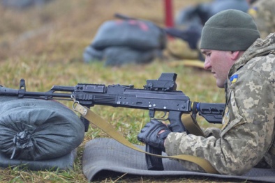 Tin tức mới nhất về Ukraine ngày 13/3: Nga bắt vụ buôn lậu vũ khí từ Ukraine 