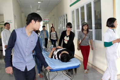 Công an viên bắn chỉ thiên trúng mông phụ nữ: Trách nhiệm thuộc về ai?