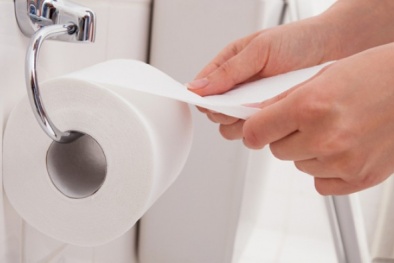 Ung thư cổ tử cung vì dùng giấy vệ sinh bẩn, kém chất lượng