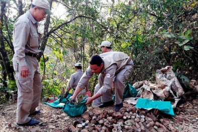 Quảng Trị: Cả nghìn quả đạn pháo ẩn hiện chờ nổ trong bãi rác