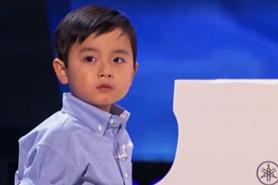 Thần đồng piano gốc Việt Evan Le khiến người Mỹ 'điên đảo'