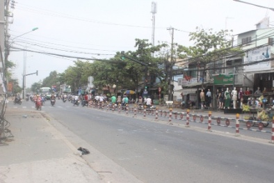 Cần Thơ: Xe chở đối tượng truy nã đâm chết 3 người