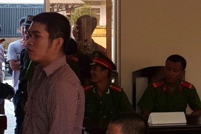 Mất mạng chỉ vì vỗ mông vợ bạn