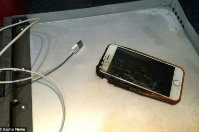 iPhone 6 cháy dữ dội trên máy bay
