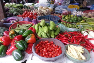 Nghịch lý: Người miền núi phải chi tiền 'khủng' hơn cả Thủ đô