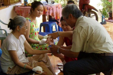 Hàng trăm người đã khỏi liệt do tai biến chỉ nhờ bài thuốc đơn giản này?
