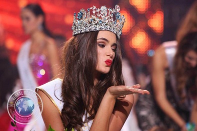 Nhan sắc ‘vạn người mê’ của tân Hoa hậu đẹp nhất hành tinh