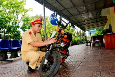 Phó Thủ tướng Nguyễn Xuân Phúc: Xử lý nghiêm xe máy điện chưa đăng kí