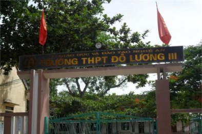 Hiệu phó bị hành hung vì xả thân ngăn côn đồ đánh hội đồng học trò 