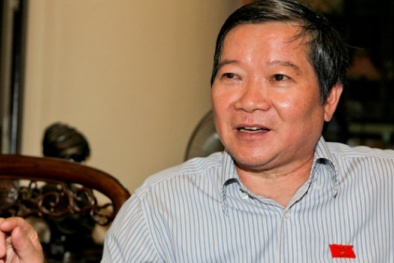 'Dân vạn đại, quan nhất thời. Người xưa đã dạy học rồi chớ quên!'